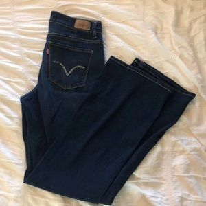 Levi slimming boot cut jeans